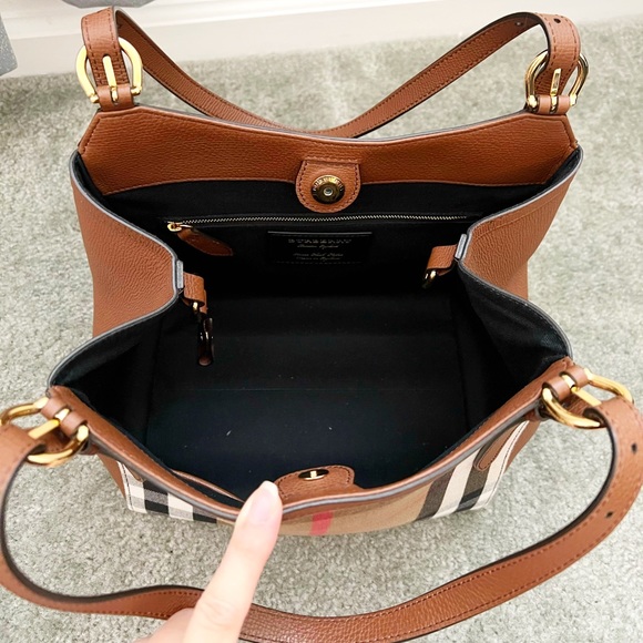 Burberry Check Canterbury Tote / Shoulder Bag - Picture 7 of 9